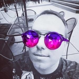 Meet your Posher, Gary